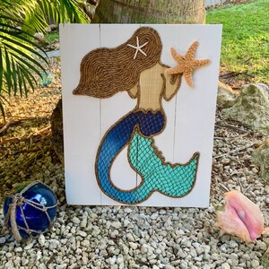 Handmade Mermaid with Rope© Beach Pallet Art, Coastal Decor, Nautical Art, Mermaid, Mermaid Art, Gift For Her, Gift For Mermaid Lover