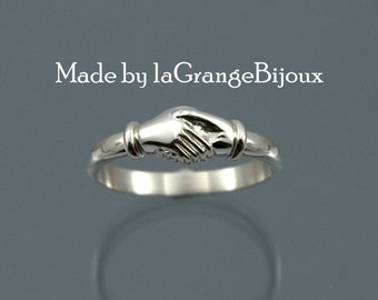 Fede ring - a modern version of a traditional symbol of fidelity and friendship in 925 sterling silver & made to your size