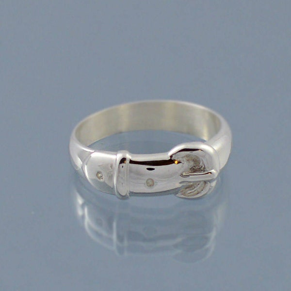 Buckle ring in 925 sterling silver