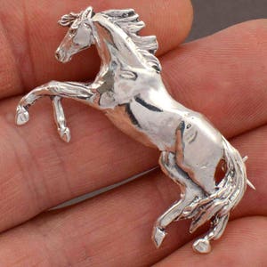 Mustang, Horse brooch, 925 Silver, Ideal gift for a horse lover, Equestrian Brooch, horse jewellery, Lagrangebijoux