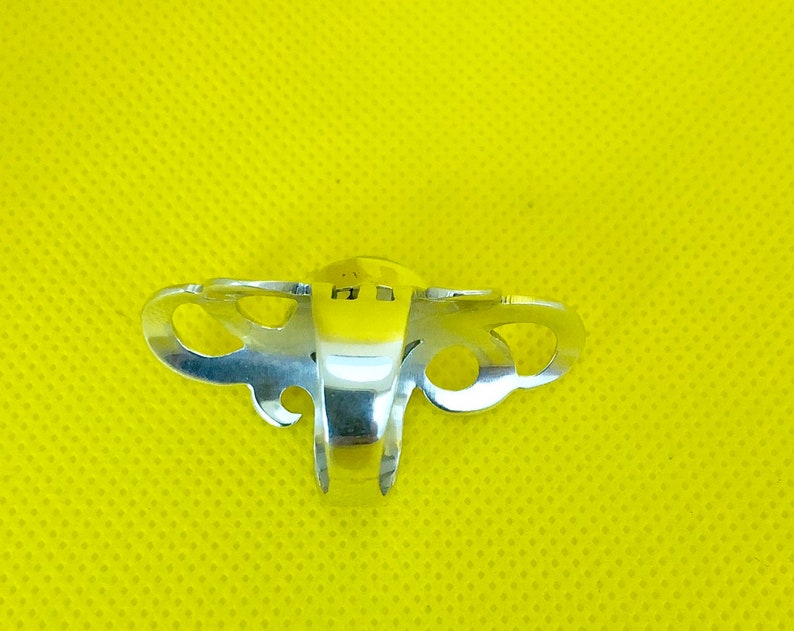 Big Sterling silver and moonstone Moon stone ring. Ring for woman sterling and stone ring made of 925 silver and moonstone