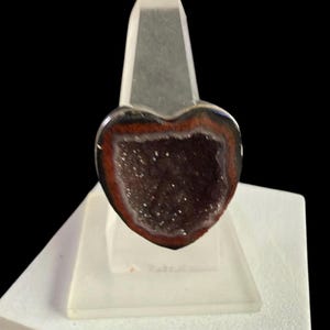 Adjustable heart shaped ring handmade in sterling silver with red geode from Tabasco Mexico