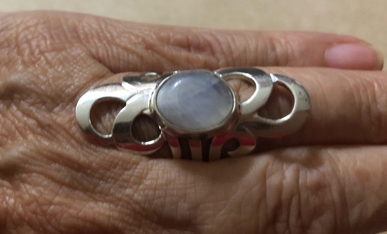 Big Sterling silver and moonstone Moon stone ring. Ring for woman sterling and stone ring made of 925 silver and moonstone