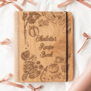 Wood Recipe Book, Mom Birthday Gift, Personalized Gift for Her, Custom Cook Book, Blank Recipe Book, Family Cookbook, Kitchen Gift Women