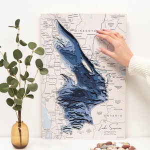 Art du lac Supérieur, carte du lac de style aquarelle, plan du lac en bois 3D, décoration murale moderne, carte cadeau, cadeau amateur de voyage, cadeau d'anniversaire petit ami