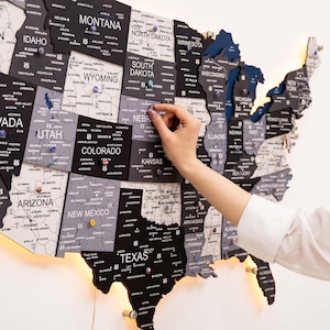 Carte de voyage des États-Unis avec épingles, carte murale 3D avec rétroéclairage LED, art mural, décoration d'intérieur, Notre aventure commence, cadeau de pendaison de crémaillère, cadeau de 5e anniversaire