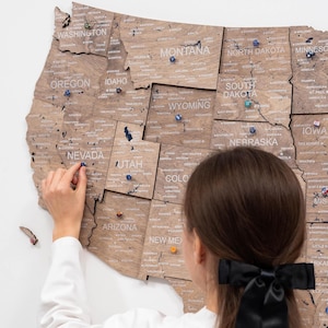 Reise Karte mit Pins, National Parks Pinnwand, US Karte aus Holz, Wohnung Dekor, Wohn Dekor, Büro Dekor, Geschenk für Vater, Familien Geschenk