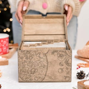 Personalisierte Rezeptbox, benutzerdefinierte Rezeptkartenbox, Aufbewahrung von Rezepten, Küchengeschenk für Mama, Geschenk für die Familie, Kochgeschenk, Einweihungspartygeschenk