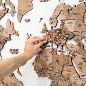 Weltkarte Wand Kunst Reise Karte Push Pin Holz 3D Karte Wand Dekoration Wohnzimmer Ästhetische Wohnung Dekor Geburtstag Geschenk Idee