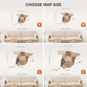 Peut inclure: Quatre options de cartes murales en bois de l'Espagne sont pr&eacute;sent&eacute;es, chacune avec des dimensions diff&eacute;rentes. La plus petite mesure 60 cm sur 85 cm, et la plus grande mesure 120 cm sur 170 cm. Le texte "CHOOSE MAP SIZE" est en haut.