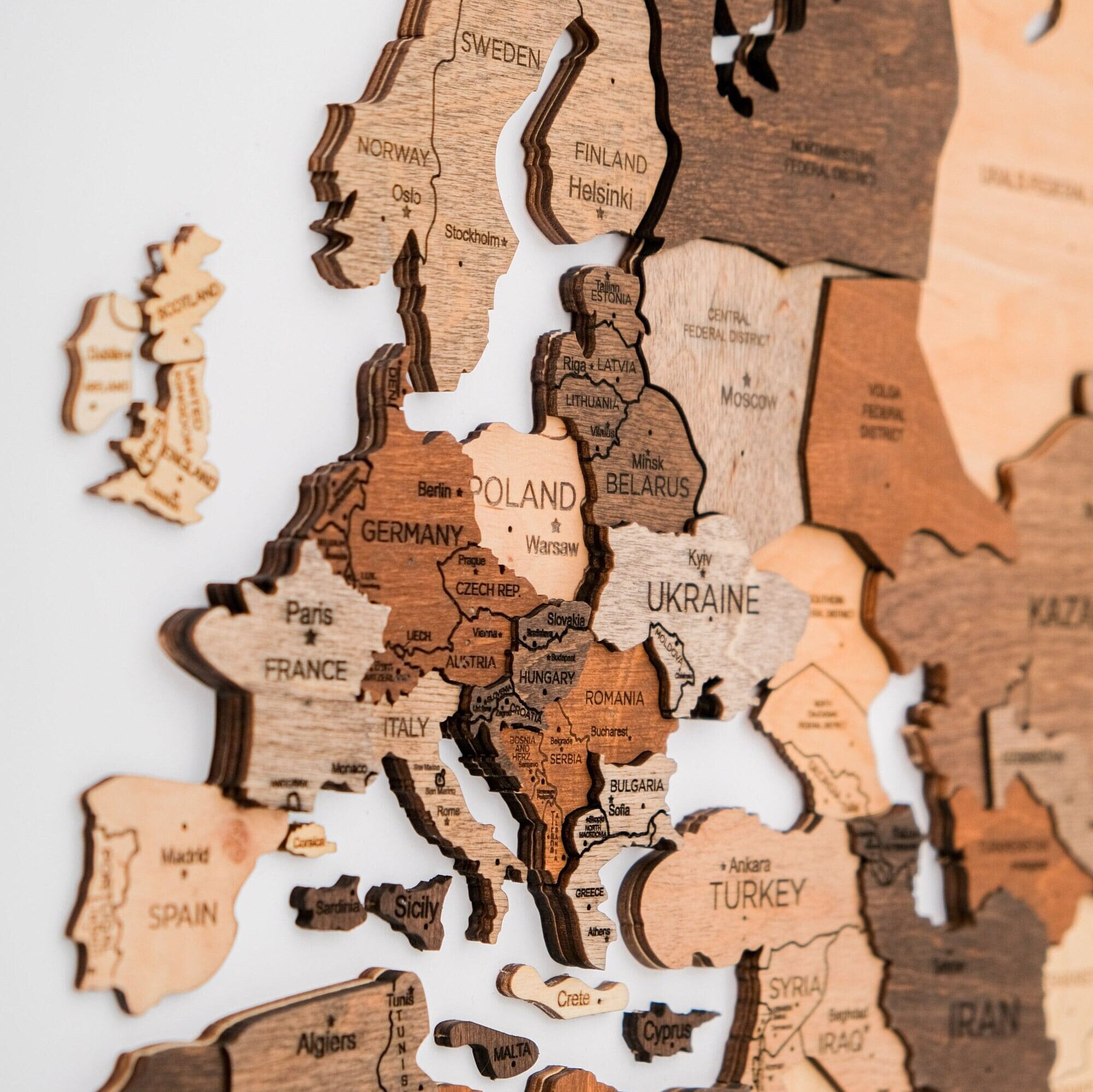 Carte du monde en bois 3D multicolore XXL » Enjoy The Wood