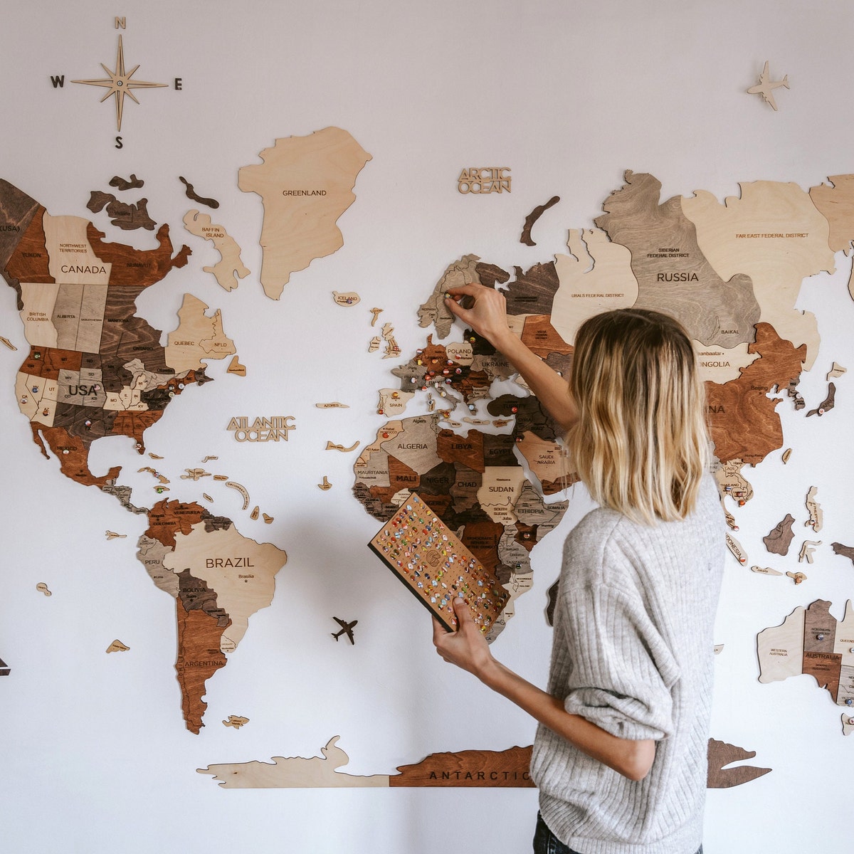 Wooden World Map Enjoy the Wood, Home Decor, World Map Wall Art, 5th Anniversary Gift for Girlfriend, Housewarming Gift, Living Room Decor - Etsy