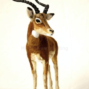 Needle felting impala, felt animal, antelope figurine, impala sculpture image 4