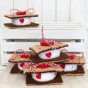 Handmade Felt Ornament, Felt Smore, Smore Ornament, Smores, Marshmallow Ornament, Feltwork Art, Smorers with Red crochet heart