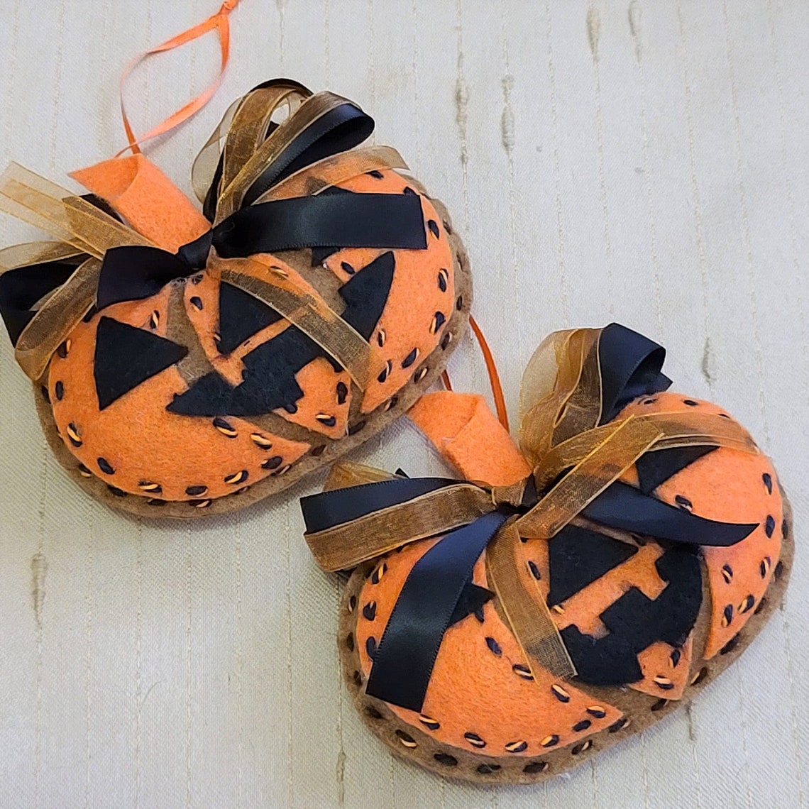 Handmade Felt Jack O Lantern Pumpkin Ornament, Halloween Decor - Etsy