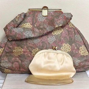 Vintage Purse Handbag Tapestry pattern with glass stone embellishment matching coin purse and celluloid comb Beautiful condition