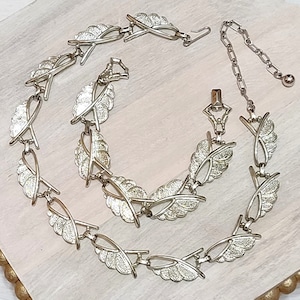 Vintage Choker Necklace and Matching Bracelet Leaf Motif, Necklace and Bracelet, Jewelry Set, Choker Necklace, Vintage Bracelet Set