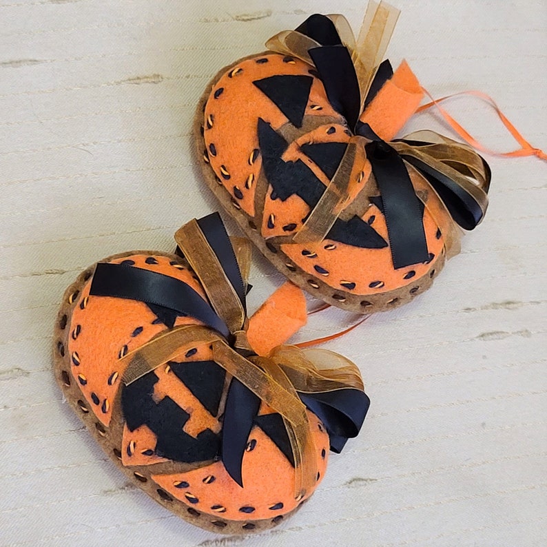Handmade Felt Jack O Lantern Pumpkin Ornament, Halloween Decor - Etsy