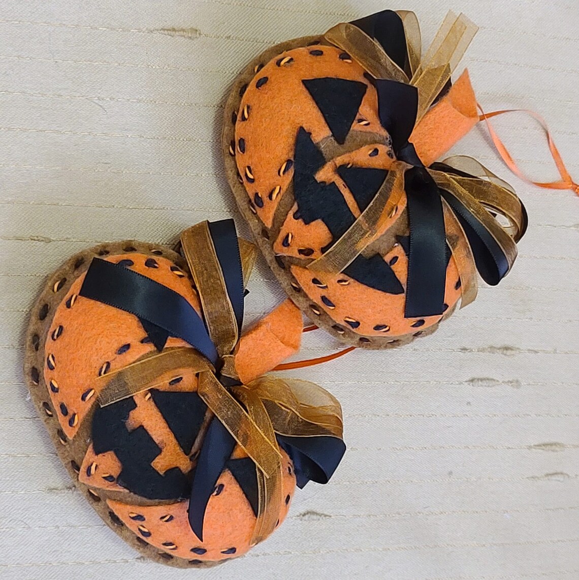 Handmade Felt Jack O Lantern Pumpkin Ornament, Halloween Decor - Etsy