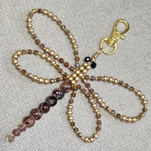 Handgefertigte Libelle Taschenanhänger, Taschenanhänger, Taschenbügel, Libelle Taschenclip