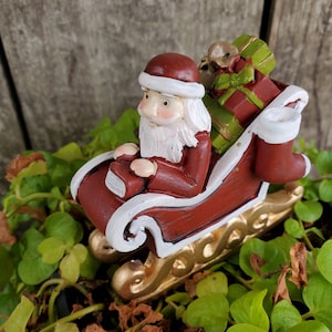 Mini Santa Sleigh, Fairy Garden Accessories, Mini Xmas, Miniatures, Mini Holiday, Fairy Xmas, Fairy Garden, Mini Holiday Figure