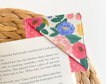 Floral Bookmark for Mom, Book Lover Bookmark, Page Marker, Book Club Accessories, Bookish Gifts for Women, Easter Basket Stuffers for Teens