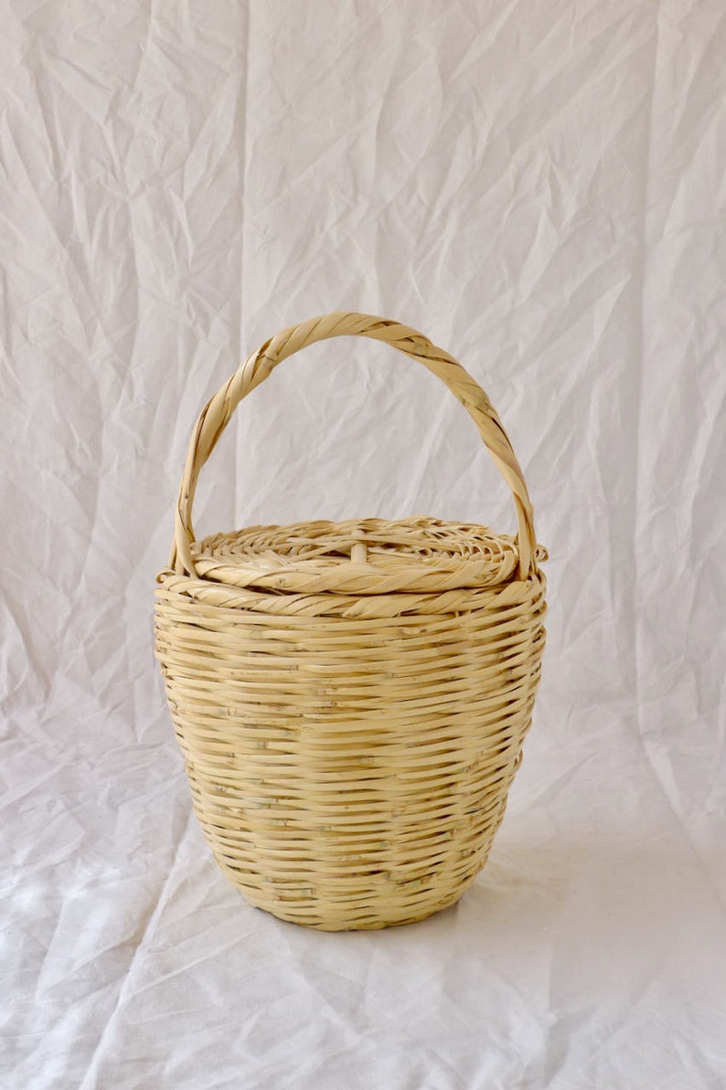 Portuguese cane basket with lid image 5