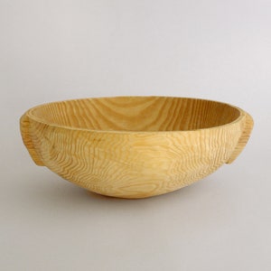 Hand-Carved Pine Wood Bowl: Traditional Portuguese Gamela Bread Proofer