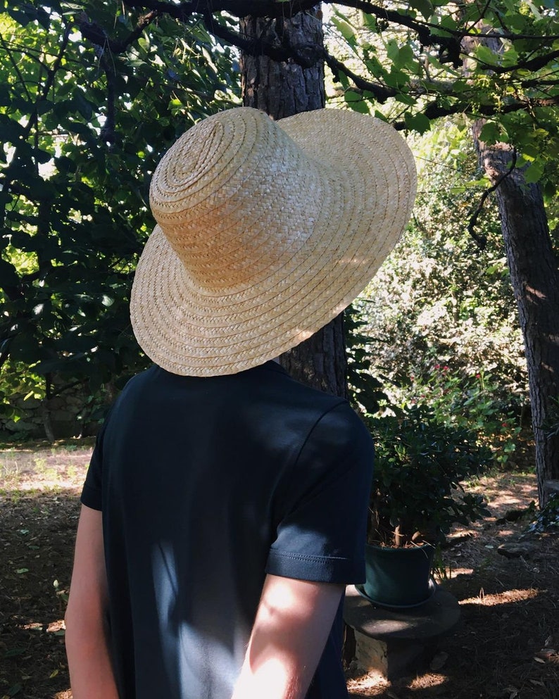 Traditional round unisex straw hat, many sizes image 2