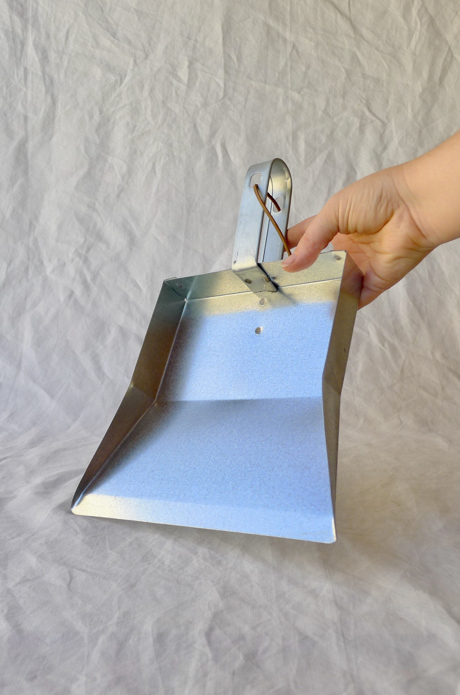 Zinc Dustpan Handmade Metal Dustpan Rustic Home Cleaning Etsy