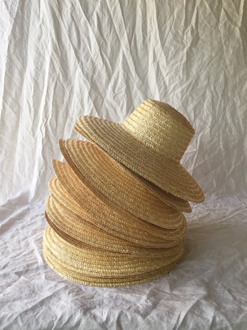 Traditional summer straw hat, many sizes, Ready to ship image 3