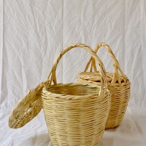 Portuguese cane basket with lid image 6