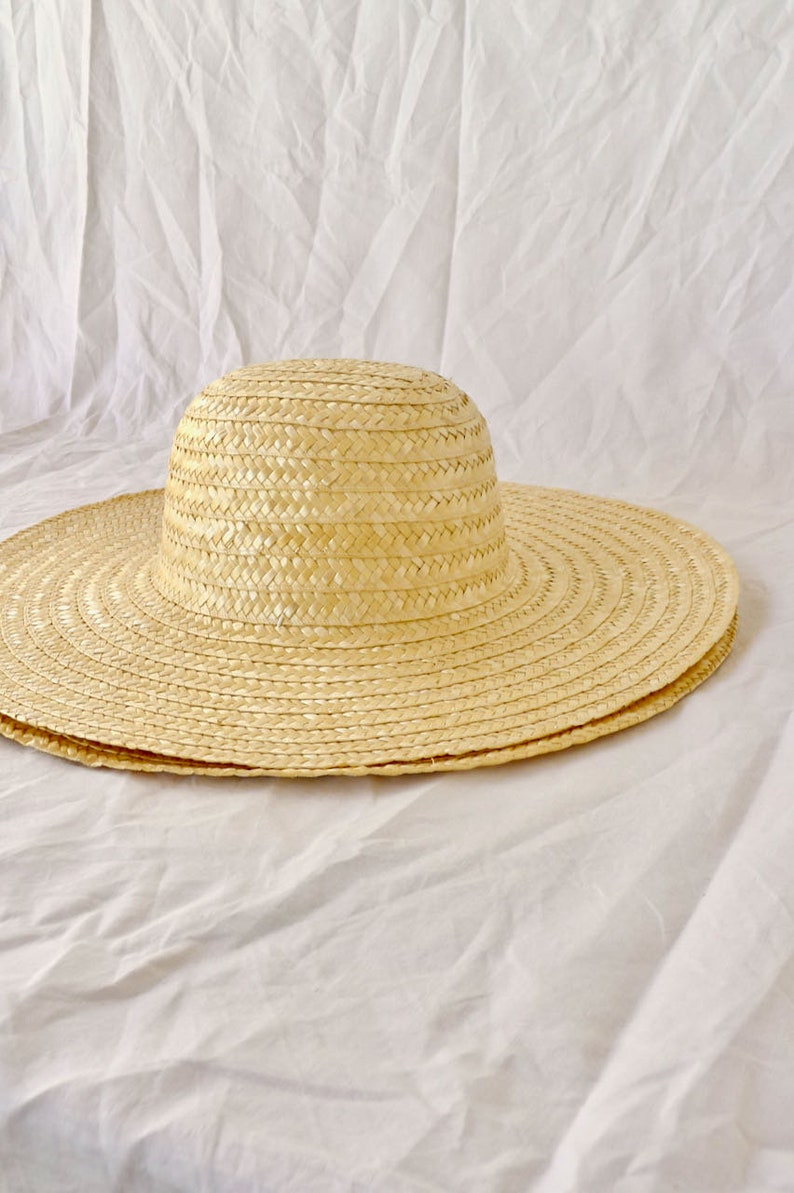 Traditional round unisex straw hat, many sizes image 5