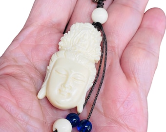 Porte-clés sculpté en noix de palme Quan / Guan Yin, déesse de la compassion Avalokiteshvara WA58