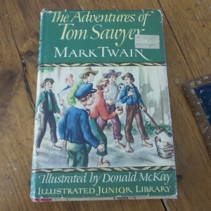 Book The Adventures of TOM SAWYER by Mark Twain, Illustrated Junior Library Series, Dust Jacket, Classic, 1974