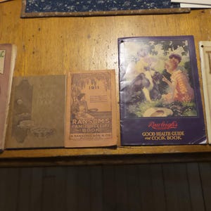Lot of 5, Antique HEALTH ALMANACS, Cookbook Early 1900&#39;s, Watkins, Ransoms, Dr, Koch&#39;s, Rawleigh&#39;s