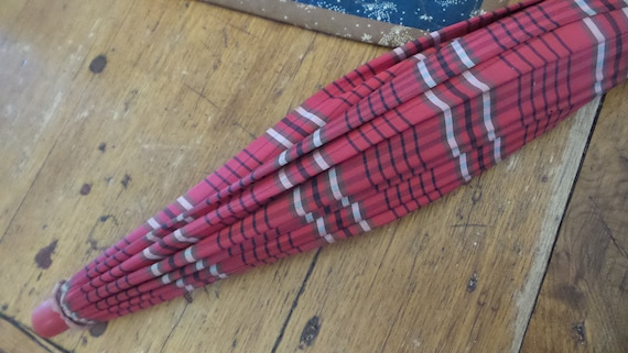 Vintage RED & BLACK Plaid UMBRELLA with Red Bakel… - image 6