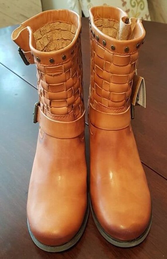 where are pikolinos shoes manufactured