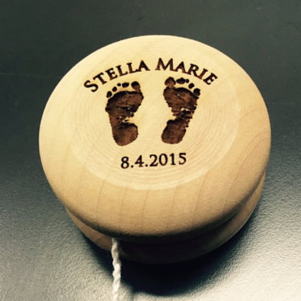 Personalized Wooden Yo-Yo -  Personalize, Engrave, Customize