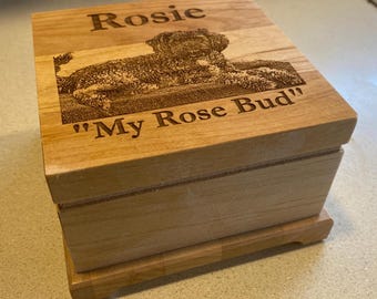 Red Alder Pet Urn with Laserable Lid