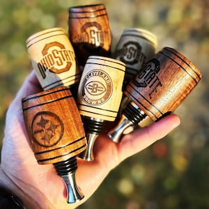 Personalized Barrell Bottle Stopper - Personalize, Engrave, Customize - a great personal gift for your wine enthusiast
