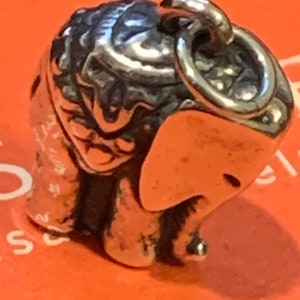 James avery shop elephant charm