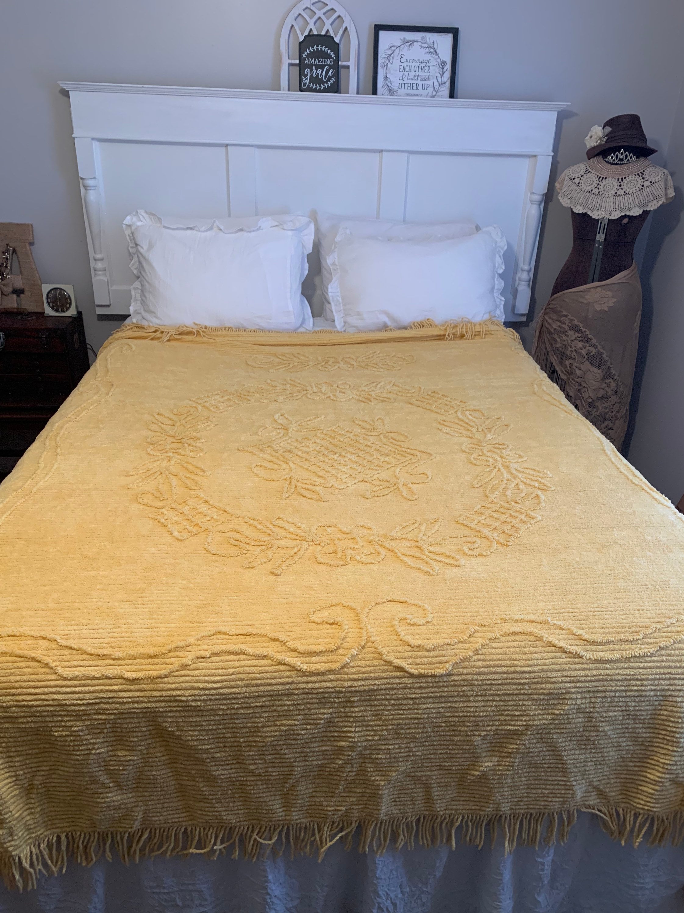 Candlewick bedspread outlet