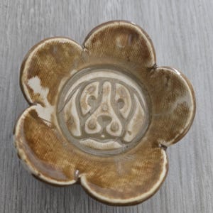 Handmade Hound Dog Flower Trinket Dish | Ceramic Ring Holder | Dog Lover Jewelry Dish | Floral Pottery Catchall