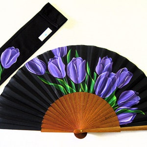 Fan spanish of very high quality wooden hand painted with cover game &quot;Garden of tulips&quot;, handmade fan in Spain