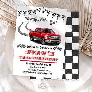 Inviti di compleanno modificabili per camion, design di camion rosso, modello di download digitale per camion da corsa Ford di qualsiasi età JT8221-ford