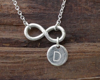 Collier infini, personnalisé collier Infinity bijoux, collier de Initial infini en argent Sterling, lettres personnalisé, sa et ses initiales