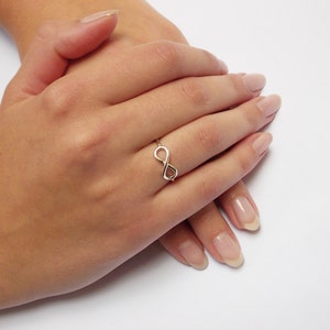 SILVER INFINITY RING,Sterling Silver Infinity love Ring,Bridesmaids Gif,Solid Silver Ring,Infinity Jewelry, Best friend Gift,Free Shipping