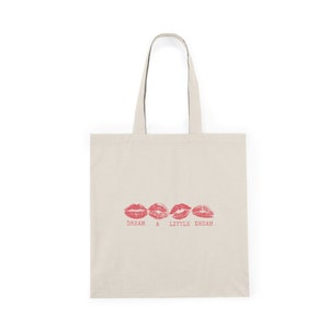 Coquette Tote Bag Kiss Tote Bag Coquette Aesthetic Softcore Bag Cottagecore Bag Feminine Tote Bag Coquette Clothing Romantic Tote Bag Kisses imagem 2