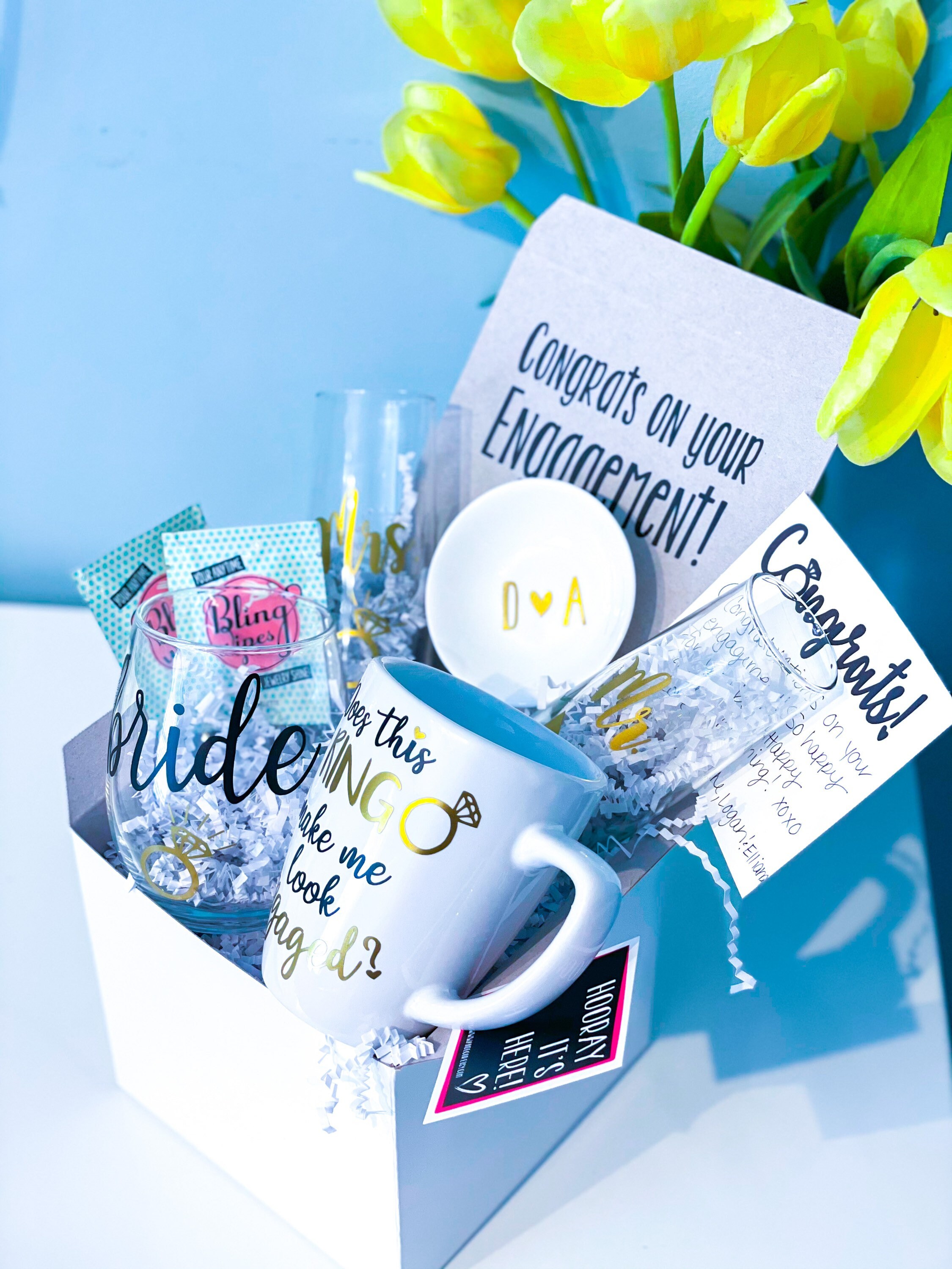 Boîte cadeau de fiançailles pour la mariée fr Future Mrs Etsy